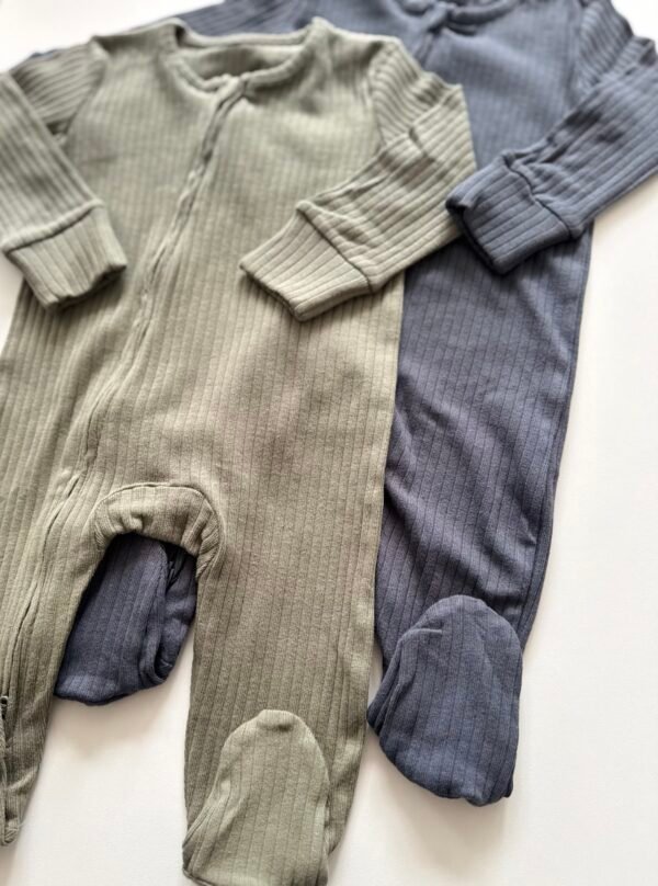 George Šliaužtinukai 2 vnt